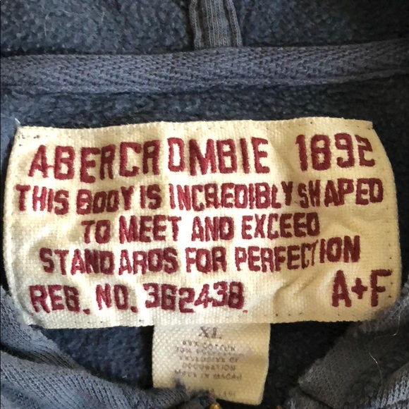 GOV. SHUTDOWN SALE!!! Abercrombie and Fitch hoodie - Picture 4 of 4